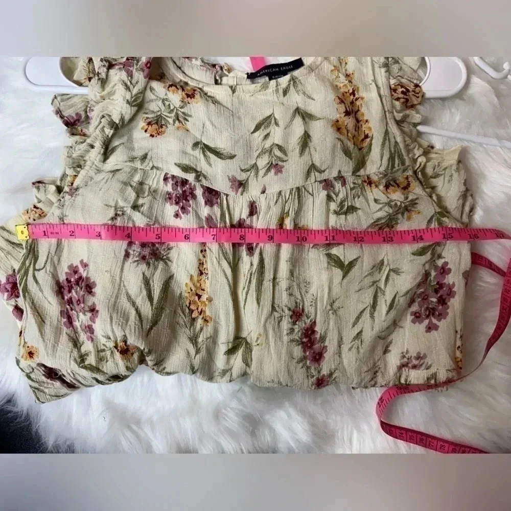 Floral Ruffle Sleeve Top - Picture 8 of 9